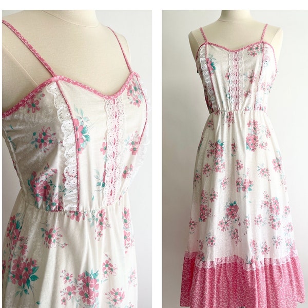 70s Floral Prairie Dress Sleeveless Spaghetti Strap White Pastel Pink Floral Vintage Summer Dress Elastic Waist Size XS