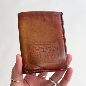 70s Levis Leather Wallet Billfold Vintage Mens Wallets Worn Distressed Tan Leather Levi Strauss Co Logo Embossed Front Denim Lining Lined Etsy