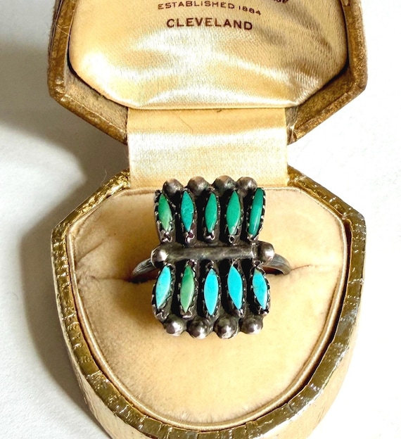 Vintage Zuni Turquoise Ring Native American Sterling Silver Needlepoint Set Stones