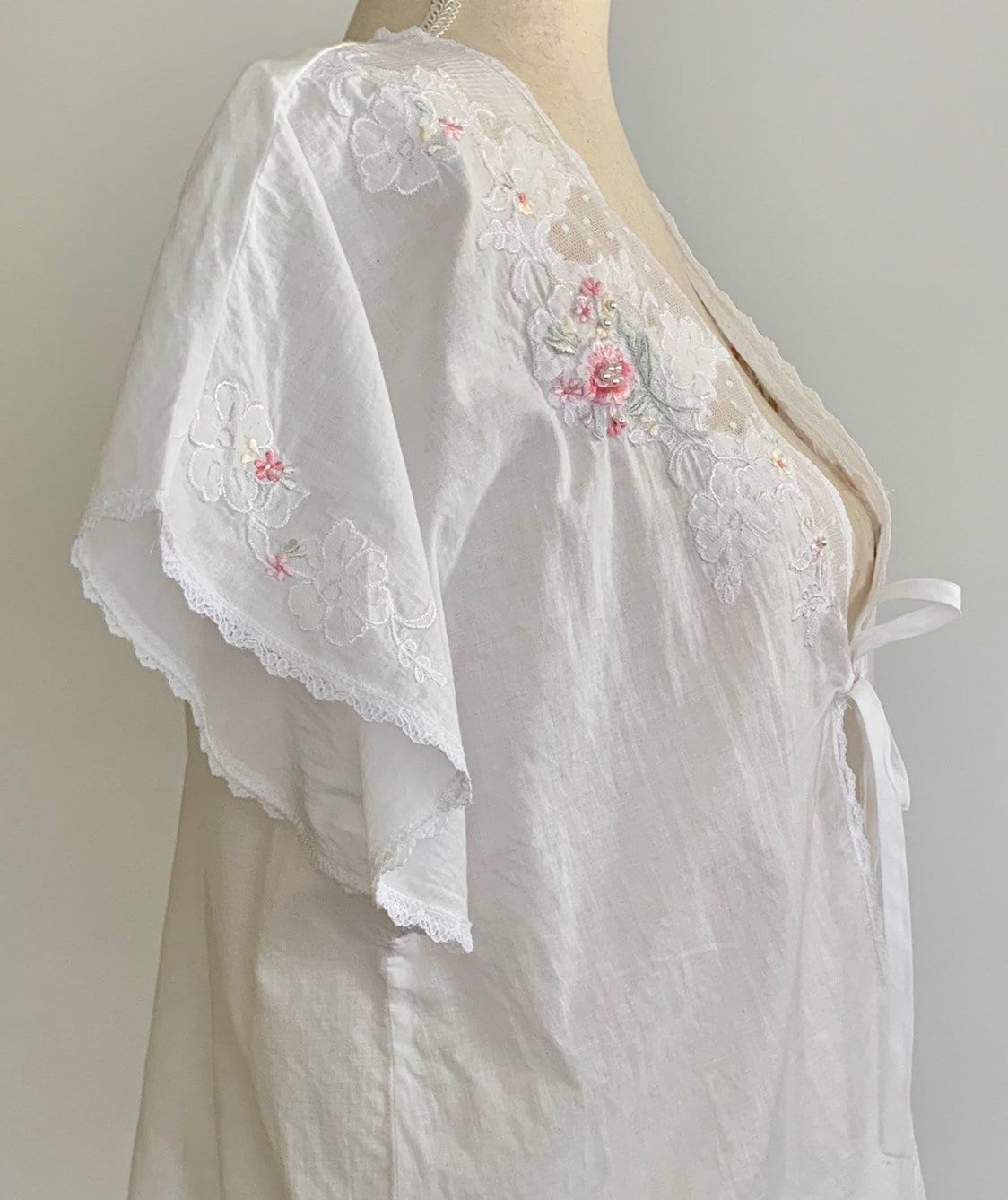 White Cotton Bed Jacket Vintage Sara Beth Sleepwear Kimono Cover Up Top
