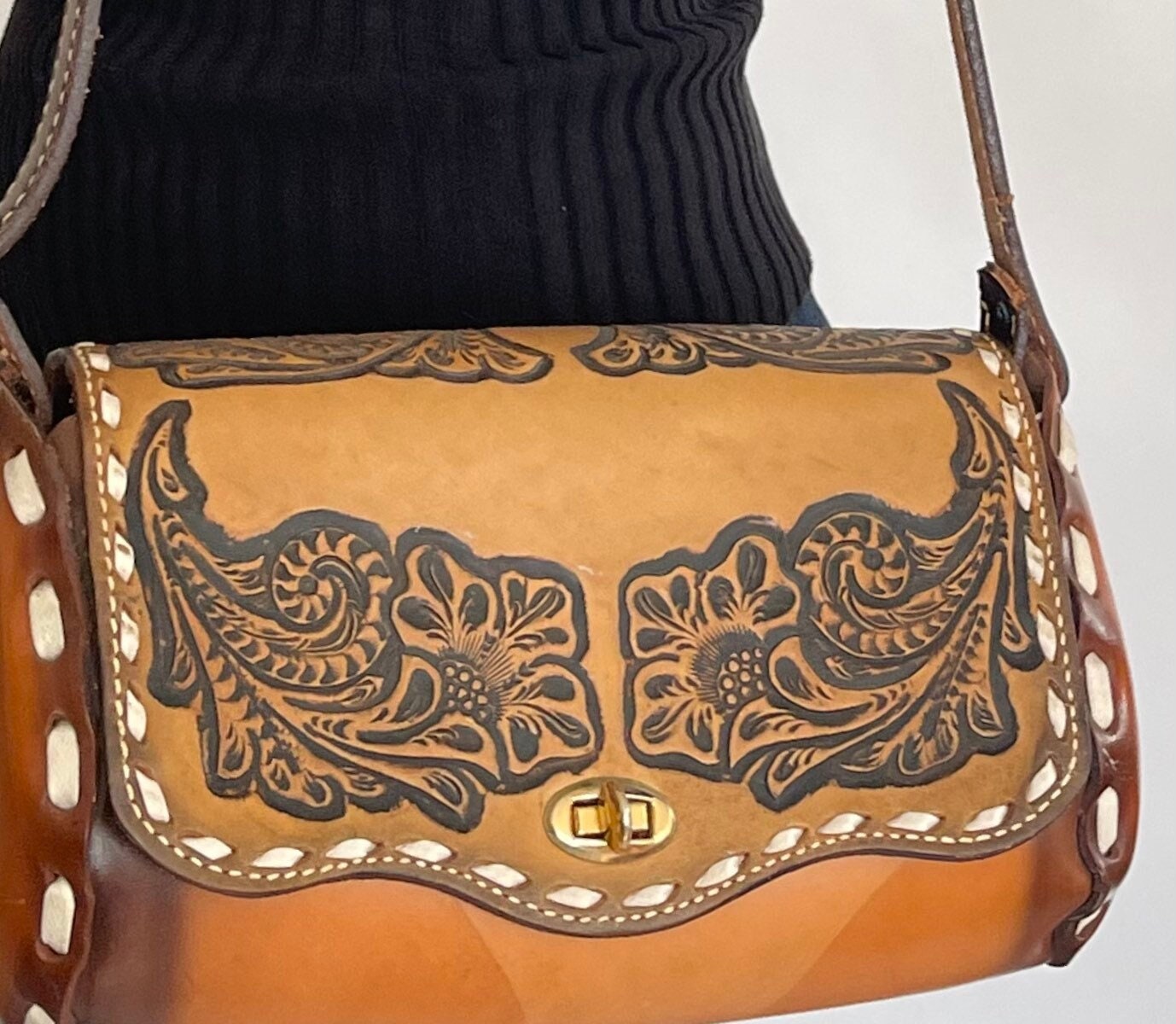 70s Tooled Leather Purse Handbag Bag Vintage 70s Brown Black Floral ...