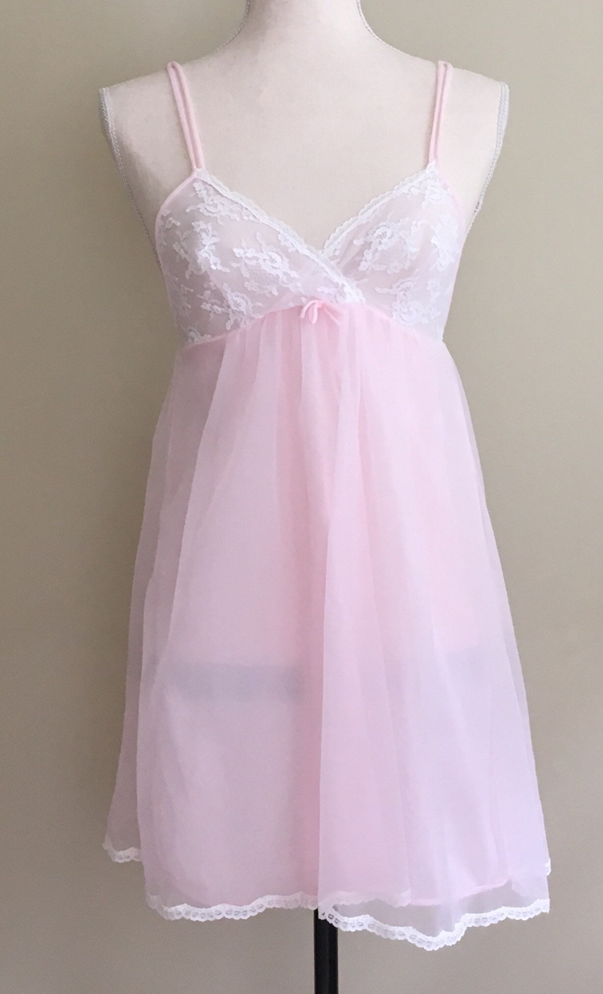 White Lace Bridal Babydoll Peignoir Two Piece Set Vintage 60s Made by