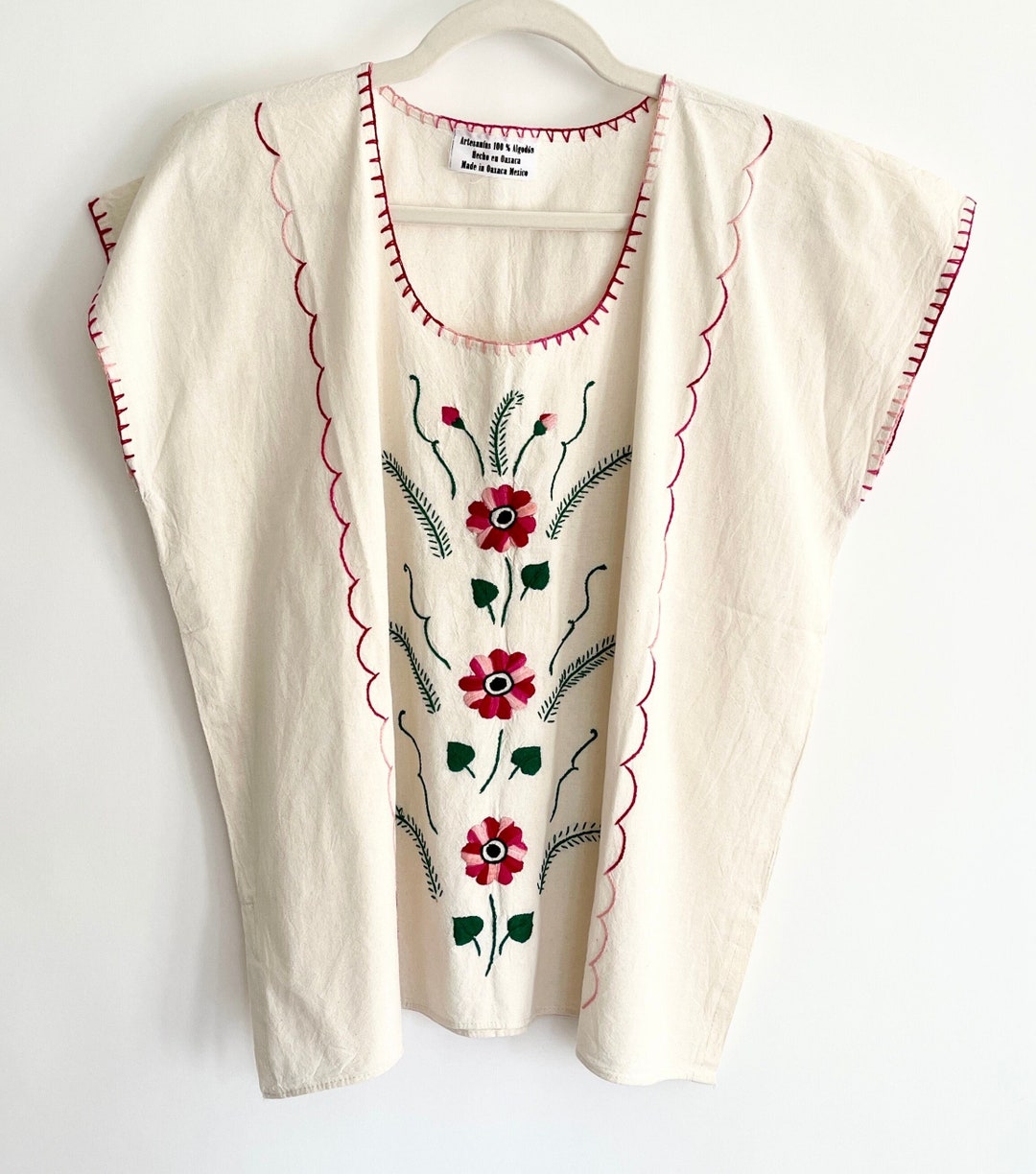 Embroidered White Cotton Top Oaxaca Mexican Vintage Floral 