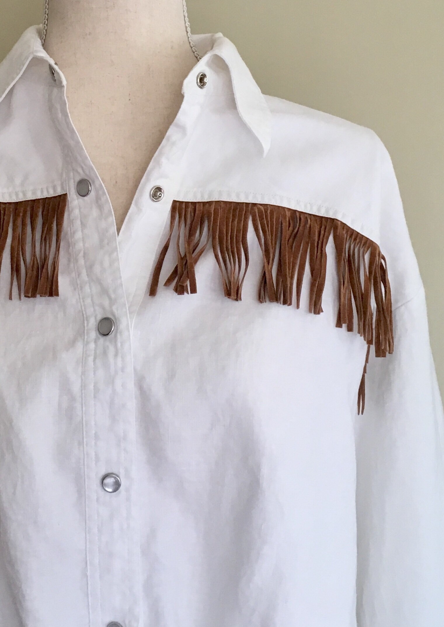 White Linen Western Shirt with Fringe Vintage Bergdorf Goodman Pearl