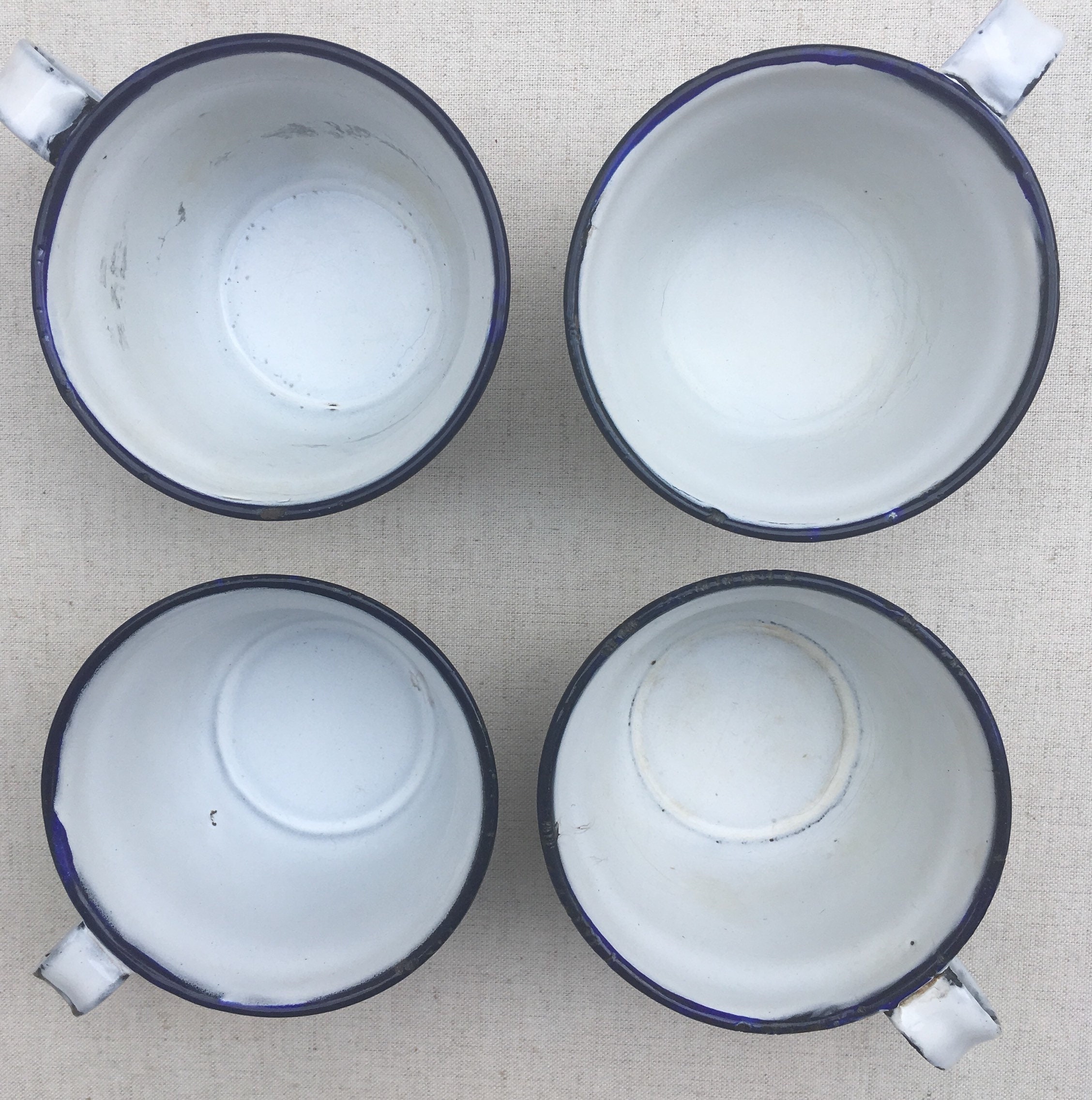 Enamelware Coffee Cups Mugs Set of 4 Vintage 50s White Blue Trim Rustic