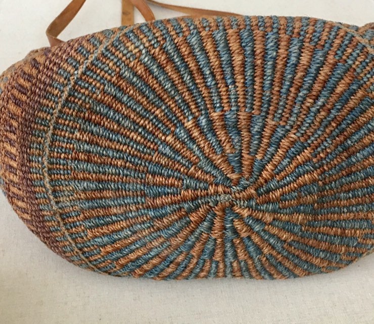 80s Woven Straw Bag Purse with Leather Straps Beige Brown Blue Sisal