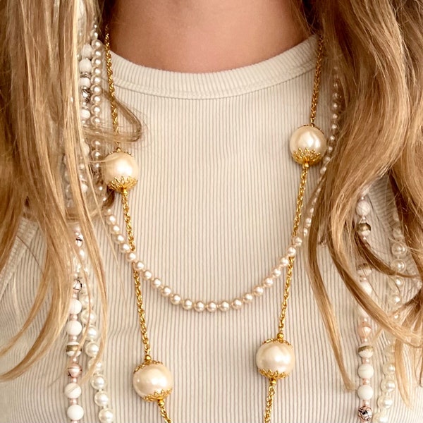 Montón de collares de perlas apilamiento largo vintage perla de imitación tono dorado borla collares con cuentas joyería de traje de tono dorado vintage