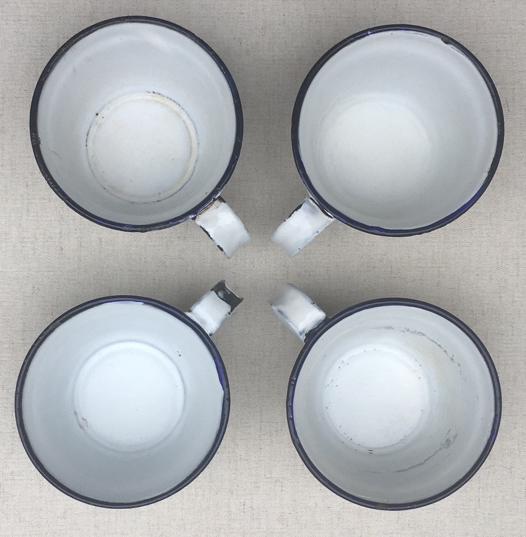 Enamelware Coffee Cups Mugs Set of 4 Vintage 50s White Blue Trim Rustic