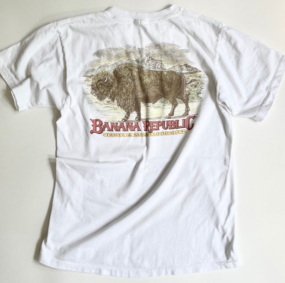 80s Banana Republic Buffalo Bison Tshirt Shirt Tee T Shirt Travel and Safari Animal Graphic Tee White Cotton Vintage Pocket Tee