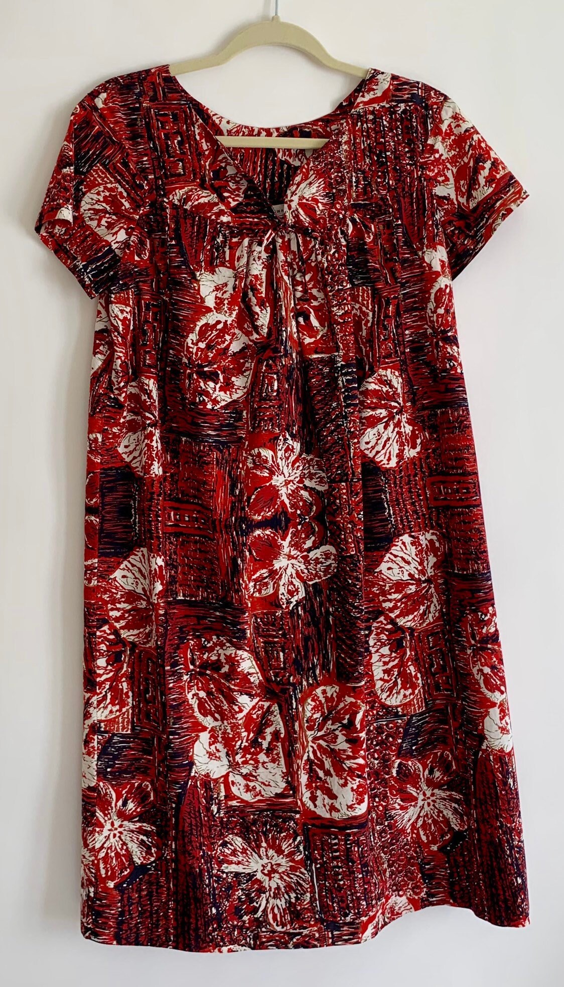 Cotton Hawaiian Dress Made in Hawaii Vintage Maxi Muumuu Loose Fit