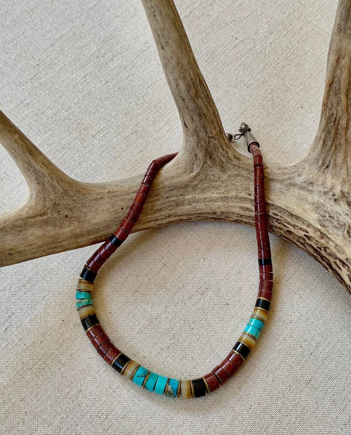 Native American Excellent Vintage Santo Domingo Pipestone Sterling Silver Necklace Old Native American Excellent Vintage Santo Domingo Pipestone Sterling Silver Necklace Old
