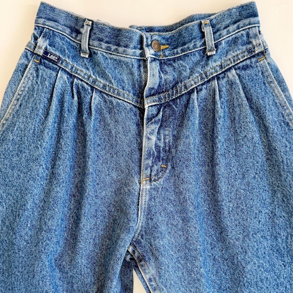 Vintage 80s Lee Mom Jeans High Waist Medium Wash Denim