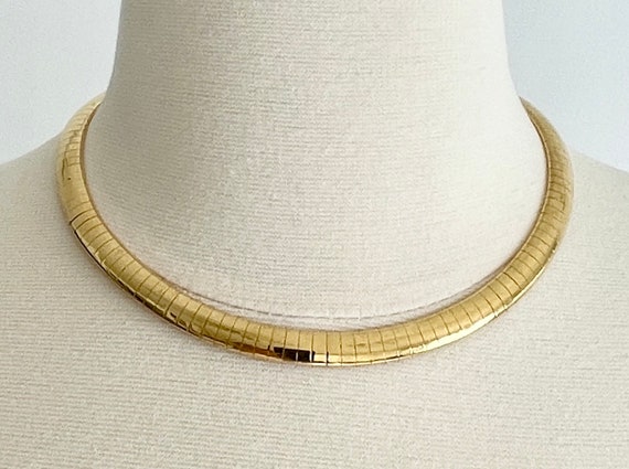 80s Gold Choker Necklace Vintage Slinky Liquid Style Chain Minimalist Vintage Gold Tone Costume Jewelry