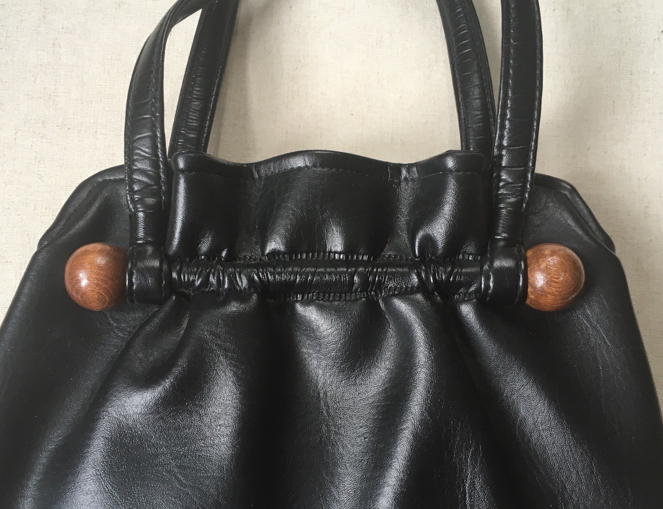 Black Vegan Leather Purse Handbag Vintage 60s Wood Bead Detail Interior