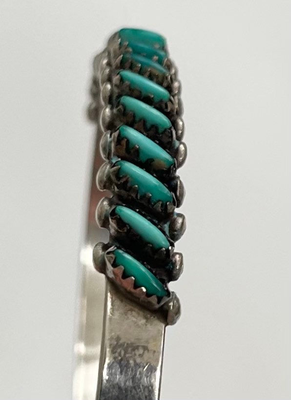 Zuni Turquoise Cuff Bracelet Needlepoint Set Turquoise Vintage Native