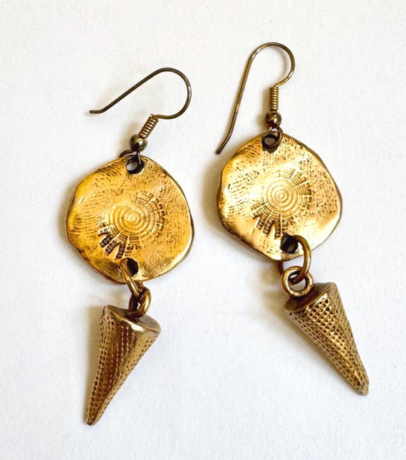 Vintage Gold 2.75" Drop Earrings Brushed Matte Gold Tone Long Dangle Point Vintage Costume Jewelry Celestial Stamp
