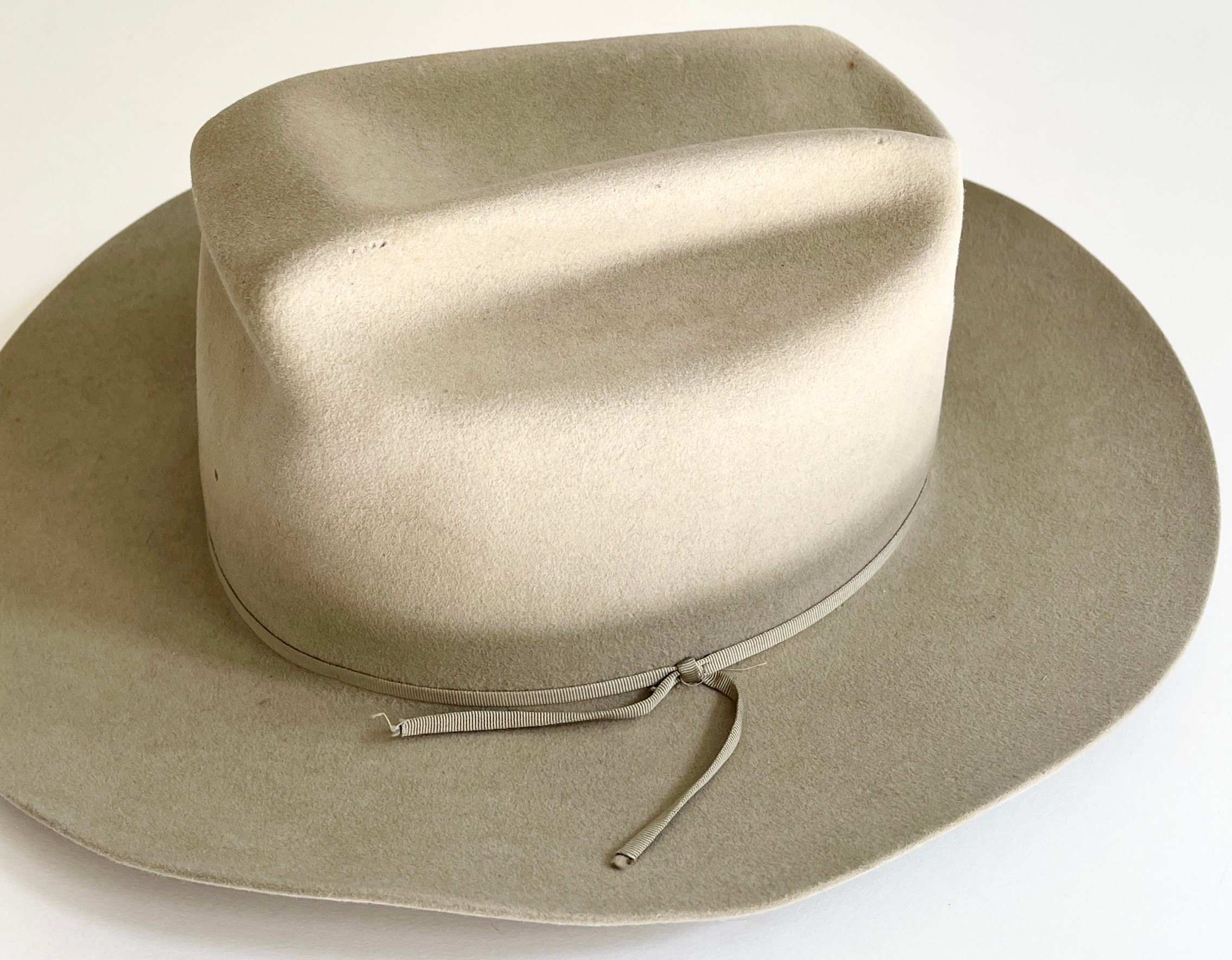 Beat Up Stetson Hat Cowboy Hat Open Road Style Fedora Beige Beat Up Stetson Hat Cowboy Hat Open Road Style Fedora Beige