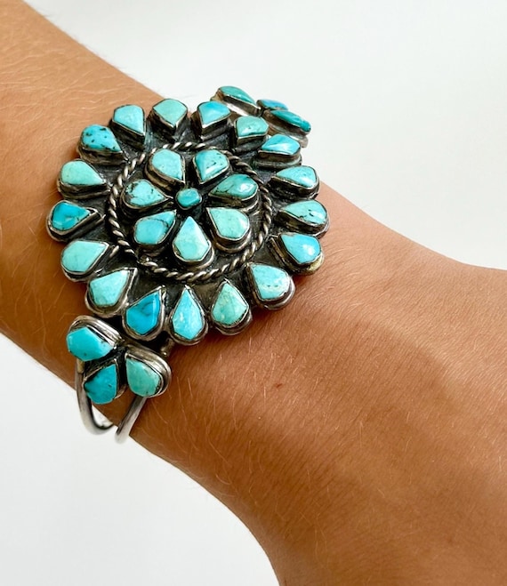Ornate Vintage Native American Navajo Handcarved Sterling Silver Leaves Stars Beads Bracelet Ornate Vintage Native American Navajo Handcarved Sterling Silver Leaves Stars Beads Bracelet
