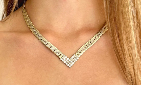 Slinky Vintage 80s Gold Chain Necklace Crystal Encrusted Pointed Tip 19"