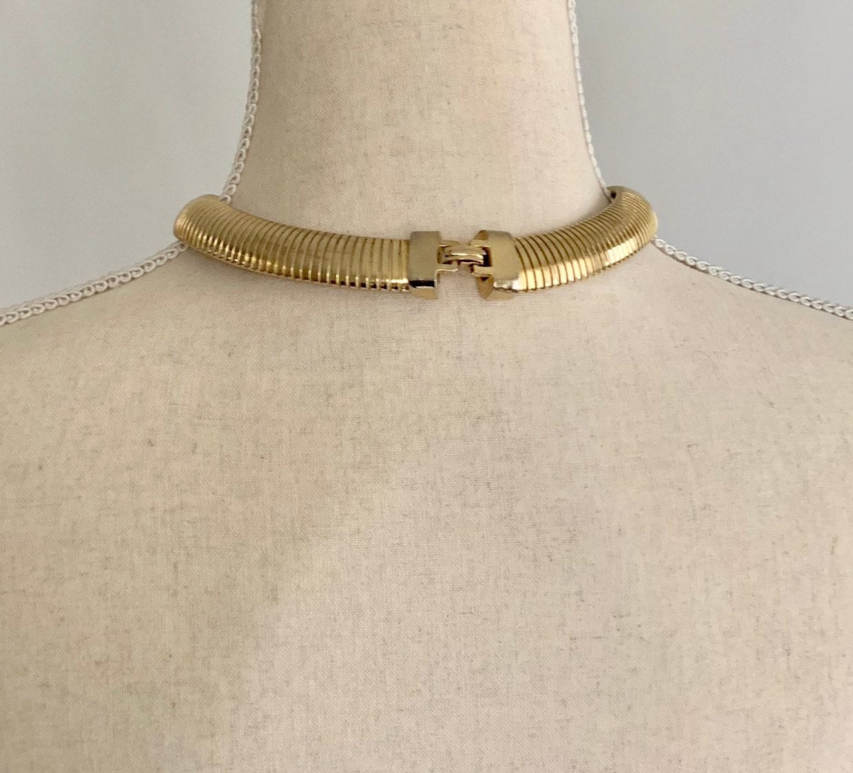 80s Gold Choker Necklace Vintage Accessocraft Slinky Serpentine Liquid