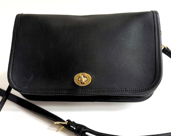 Vintage 90s Black Coach Pocket Purse #9755 / MISSING STRAP / Made