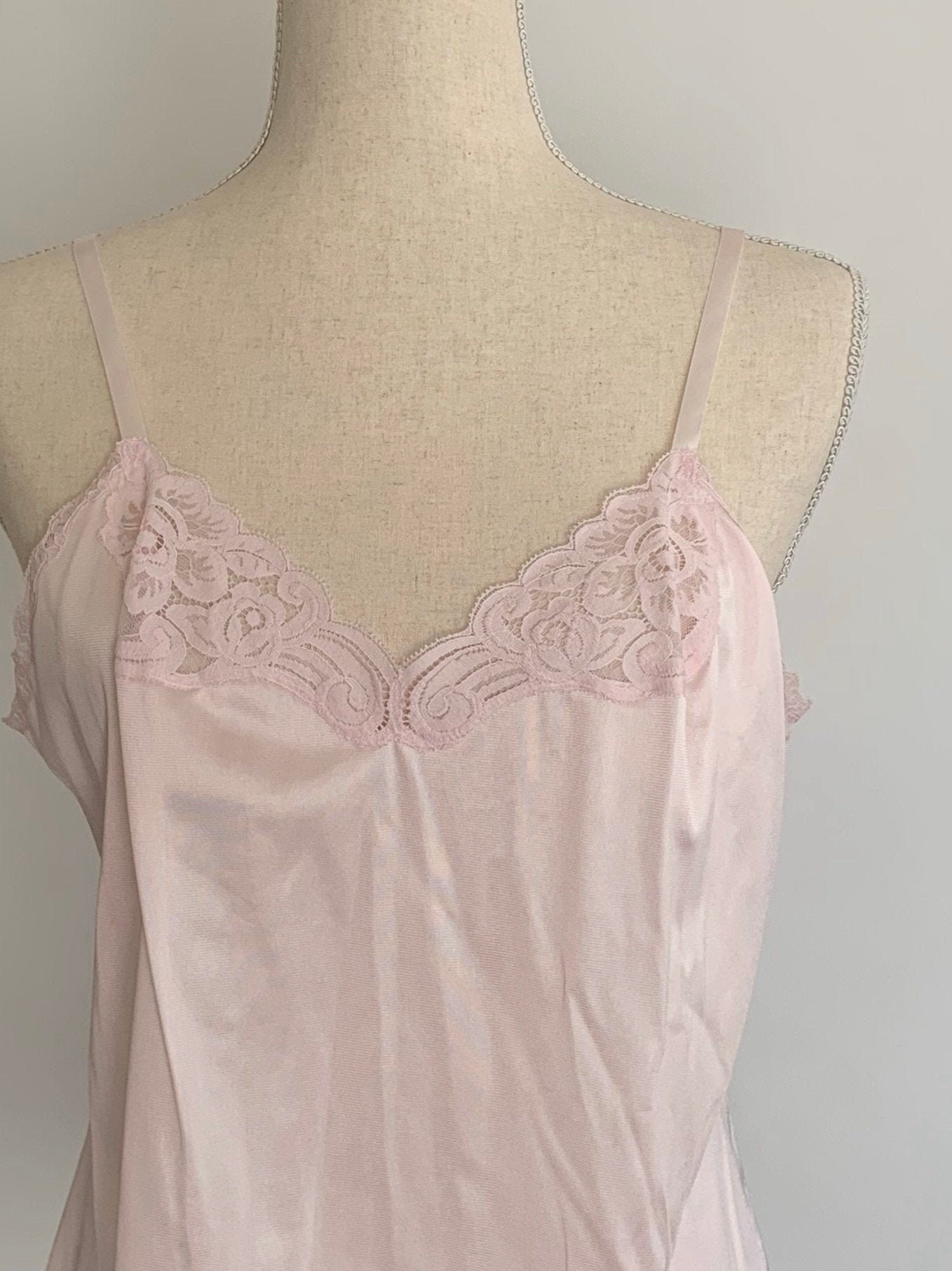 Pale Pink Nylon Camisole Top Nightie Vintage 60s Pale Pink Lace ...