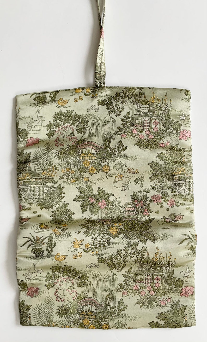 Handmade Silk Jewelry Roll Pouch Bag for Travel Pale Green Chinese Floral Fauna Motif Vintage Taching Hand Made in China