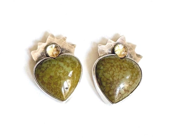 Designer Signed Vintage Sacred Heart Stud Earrings Sterling Silver Citrine Olive Green Stone