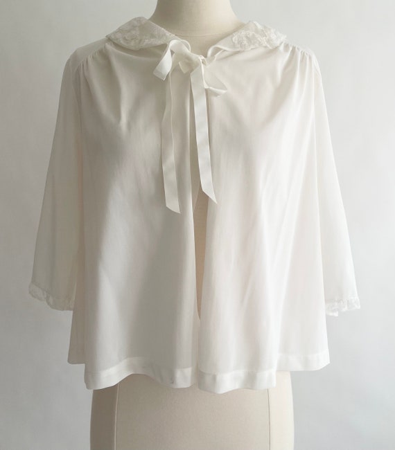 Airy Nylon Bed Jacket Vintage 60s Sleepwear Nightwear White Lace Trim Tie Neck 3/4 Length Sleeve XS