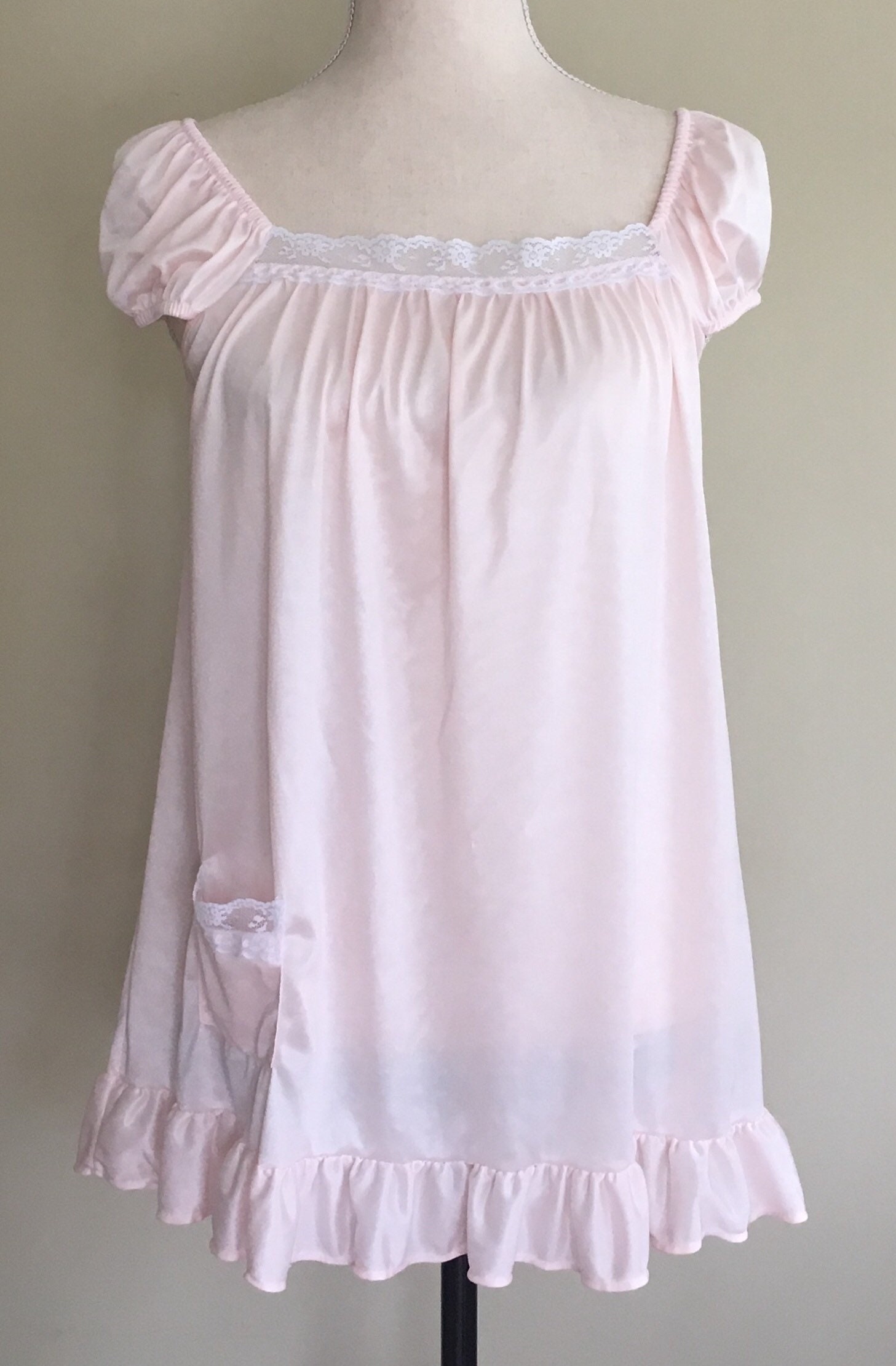 Blush Pink Babydoll Nightie Nightgown Romantic Vintage 50s Lace