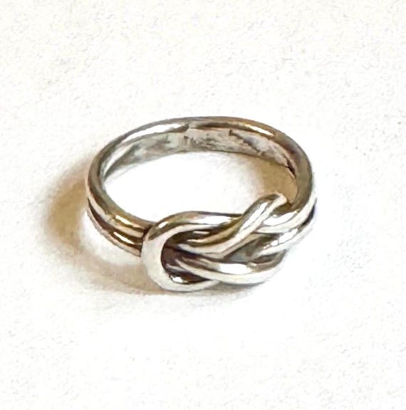 Navajo Sterling Silver Love Knot Ring Vintage 925 Band Delicate Native American Size 5.25