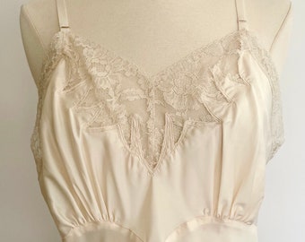 Long Ivory Lace Nightgown Slip Nightie Vintage 50s Romantic Bridal Wedding White Nylon S M