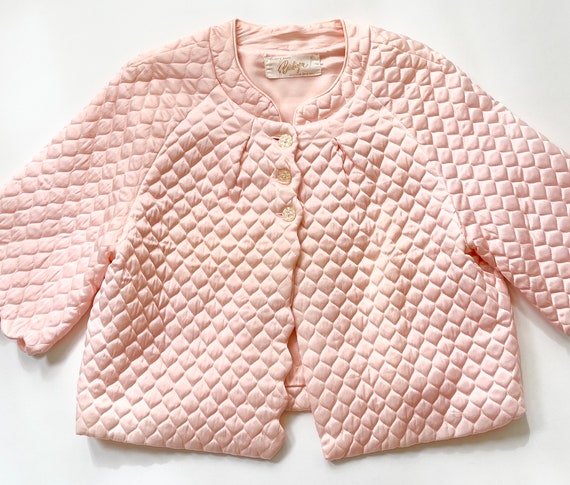 Quilted Satin Bed Jacket Smoking Jacket Vintage Barbizon Pale Ballet Pink Retro Sleepwear Front XS/S