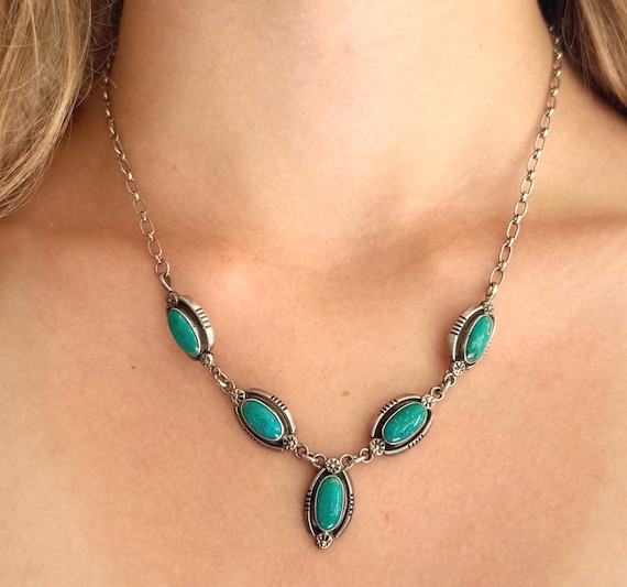 Vintage Navajo Turquoise Necklace Native American Sterling Silver Chain Signed TD