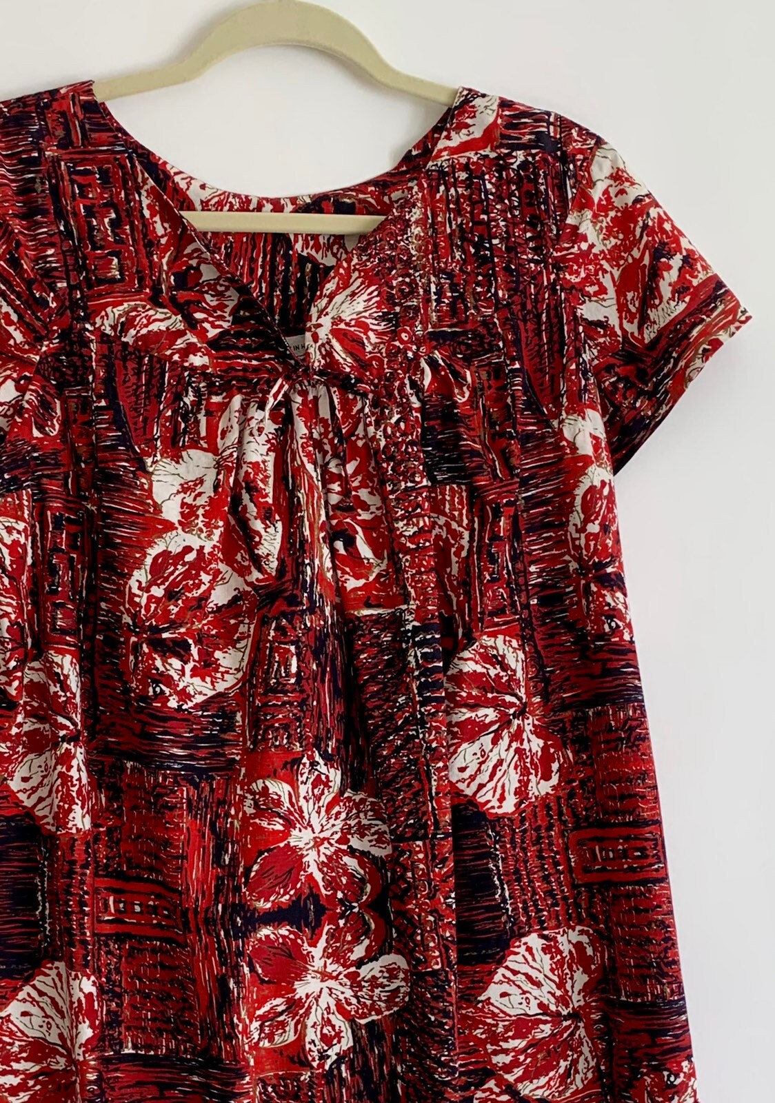 Cotton Hawaiian Dress Made in Hawaii Vintage Maxi Muumuu Loose Fit