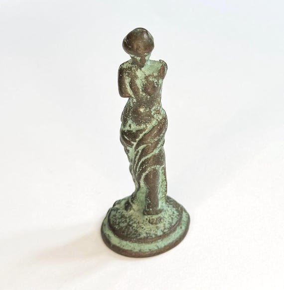 Vintage Venus de Milo Statue Heavy Cast Bronze Metal with Aged Patina