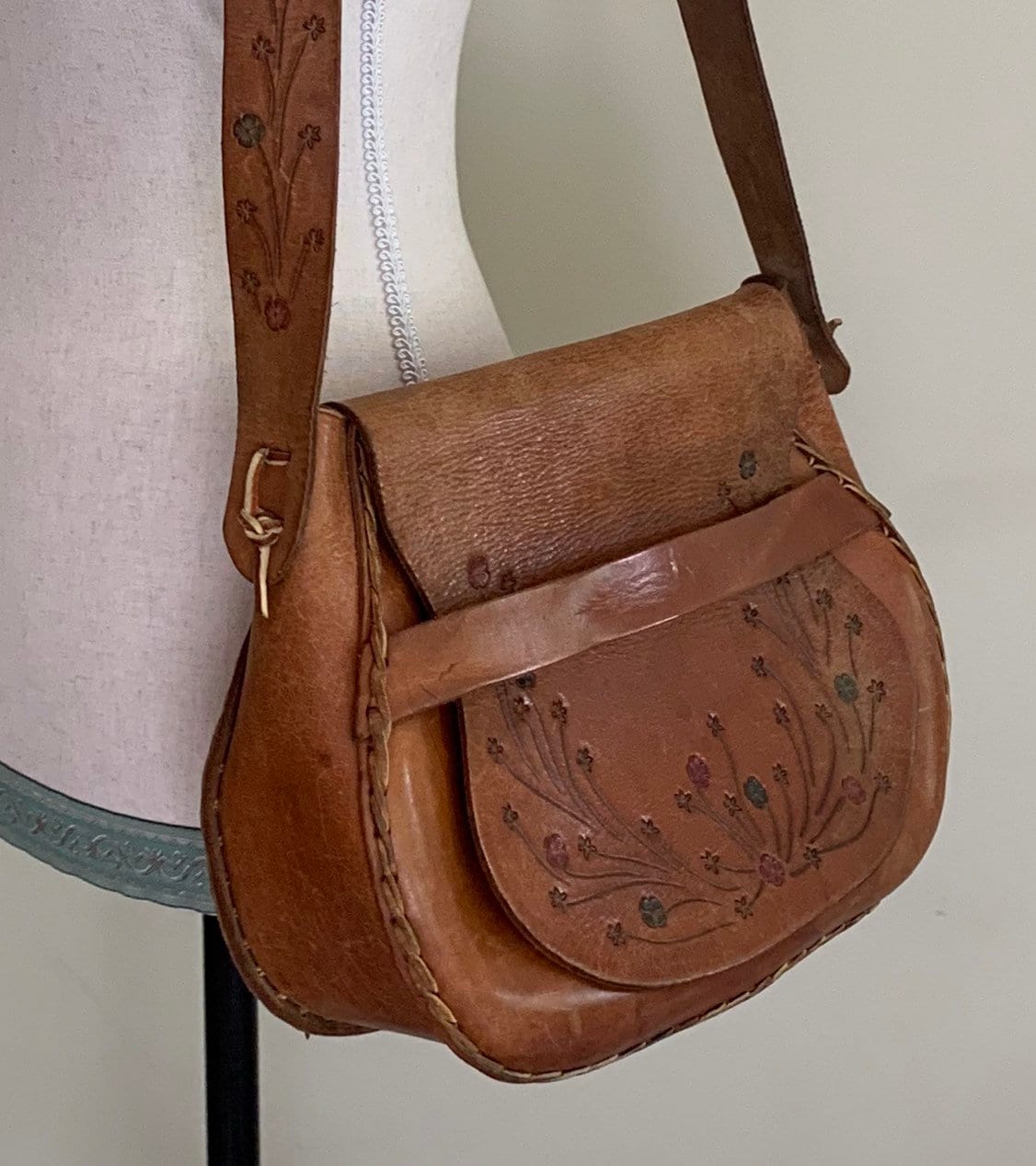 Floral Tooled Leather Purse Handbag Bag Vintage 70s Tan Brown Handmade