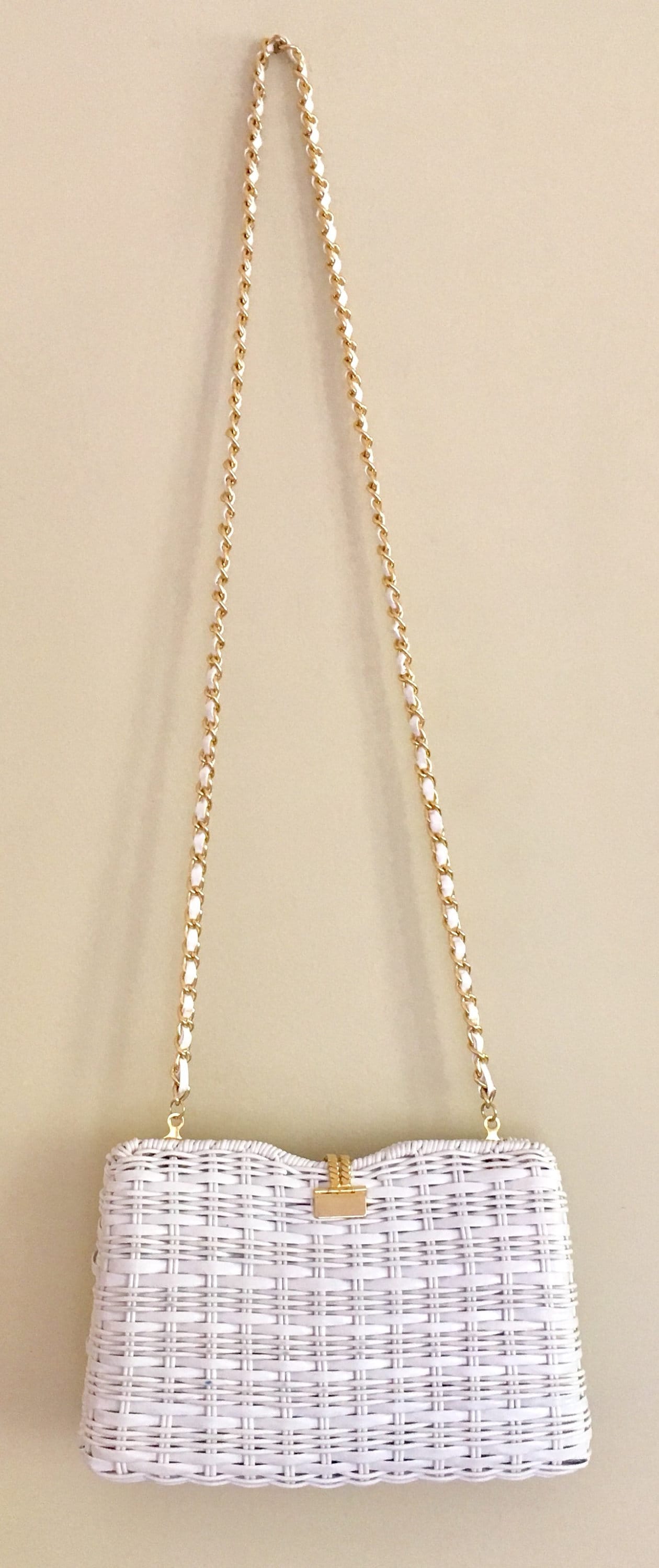 White Wicker Purse Bag Clutch Handbag Vintage 60s Rattan Weave Woven