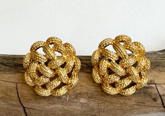 80s Gold Basketweave Earrings Twisted Rope Open Work Weave Vintage Chunky Costume Jewelry 1" Circle Diameter