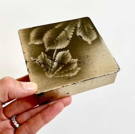 Art Deco Cigarette Box Trinket Stash Box Hinged Lid Antique Vintage 20s 30s Rare Ikora Brand Metal Tin Boxes Floral Leaf Hinged Lid Mid