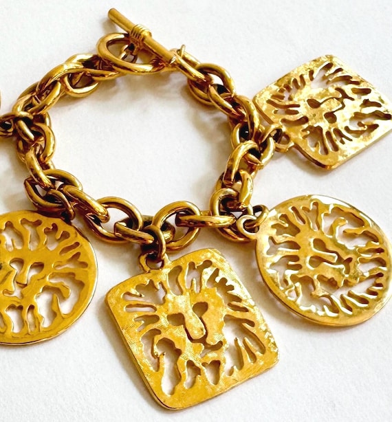 Anne Klein Lion Bracelet Vintage Chunky Gold Link Chain XL Large Oversized 1.25" Lion Head Medallion Charms 80s Designer Costume Jewelry