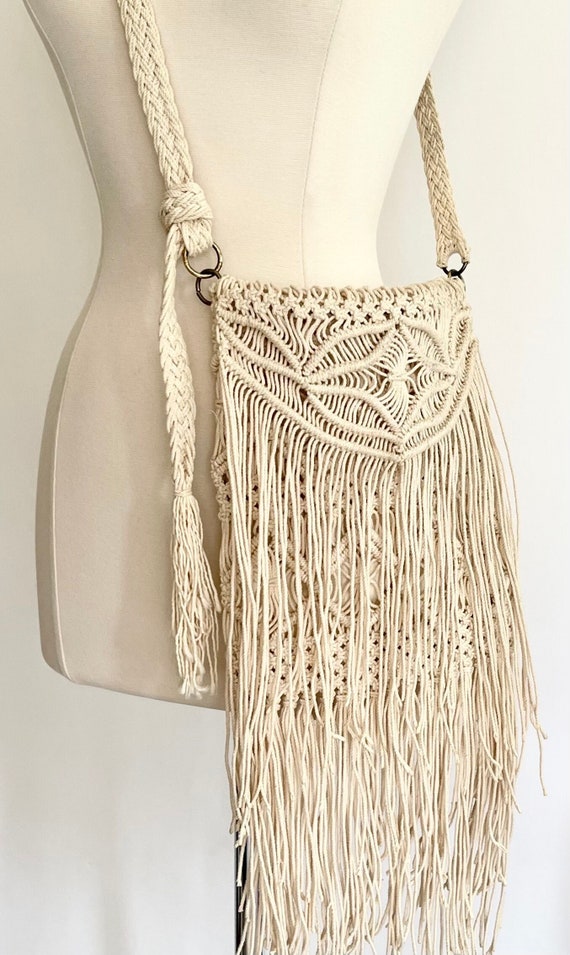 Handmade White Macrame Bag Purse Crossbody Vintage 70s Immaculate Interior Lining Boho Bohemian Beach Summer Bag Dramatic Long Fringe