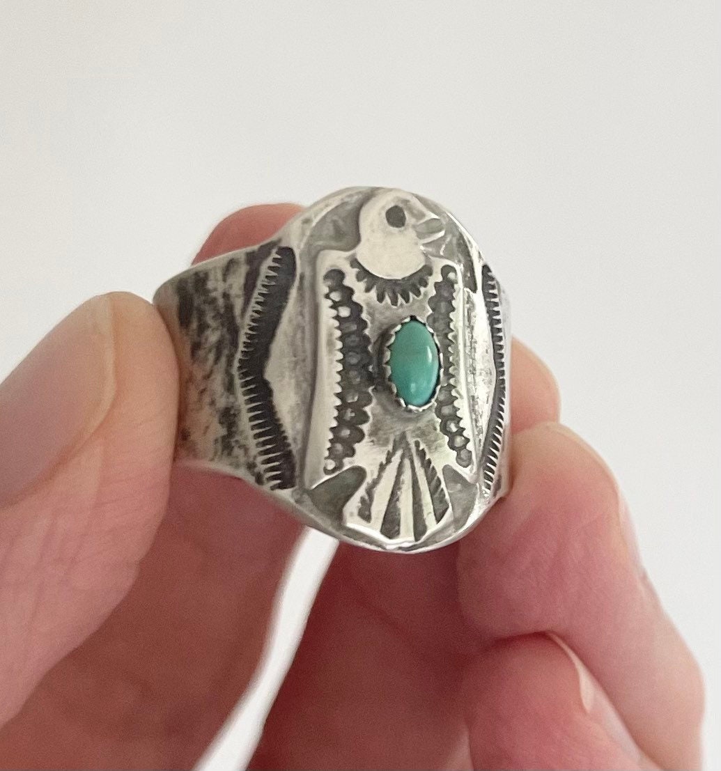 Old Pawn Thunderbird Ring Closed Wings Turquoise Stone Vintage
