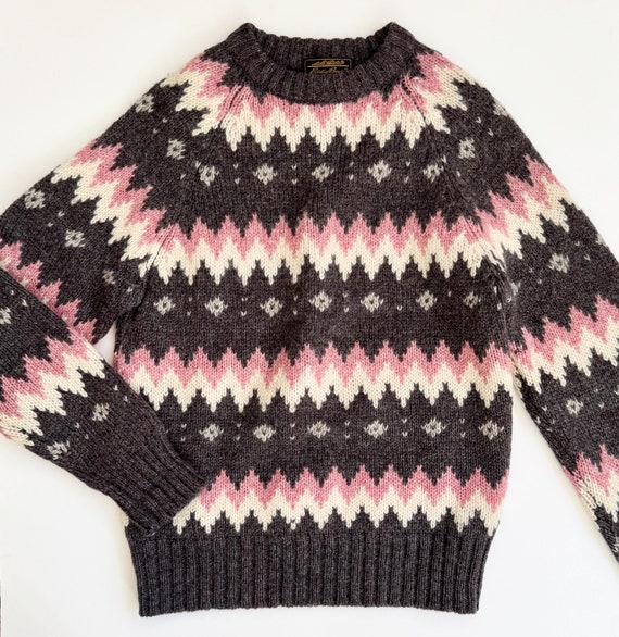 Vintage Fair Isle Sweater 100% Wool Crew Neck Sweater Marled Gray Natural White Pink 80s Eddie Bauer Made in British Hong Kong Womens XS