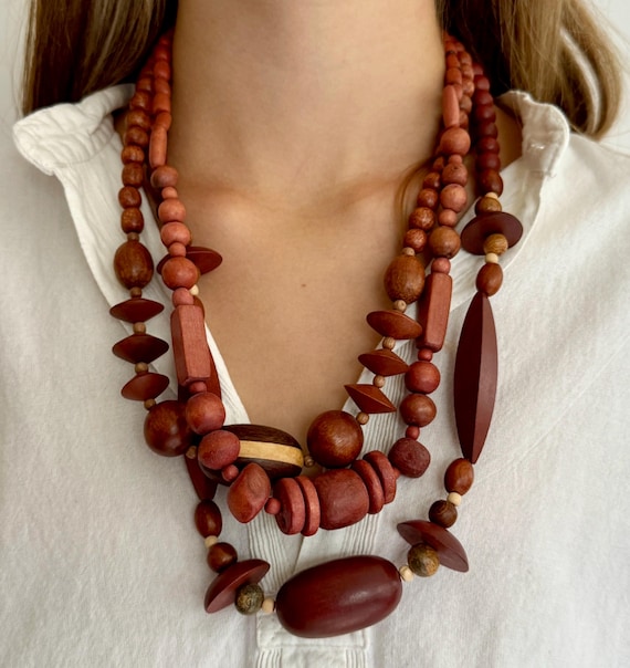 70s Wood Bead Necklace Pick One! Vintage Folk Boho Jewelry Chunky Graduated Disk  Round Oval Wood Beads Summer Beach