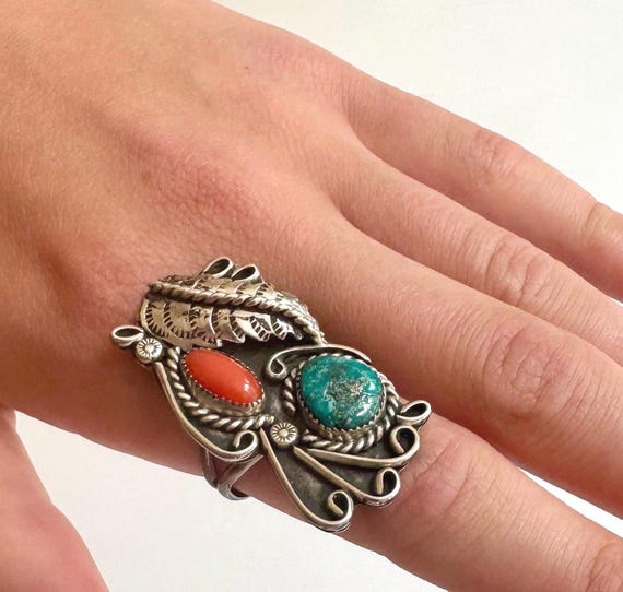 Long Navajo Turquoise Ring Old Pawn Vintage 60s 70s Native American Sterling Silver Red Coral Decorative Leaf Feather Scroll Size 8.75 9