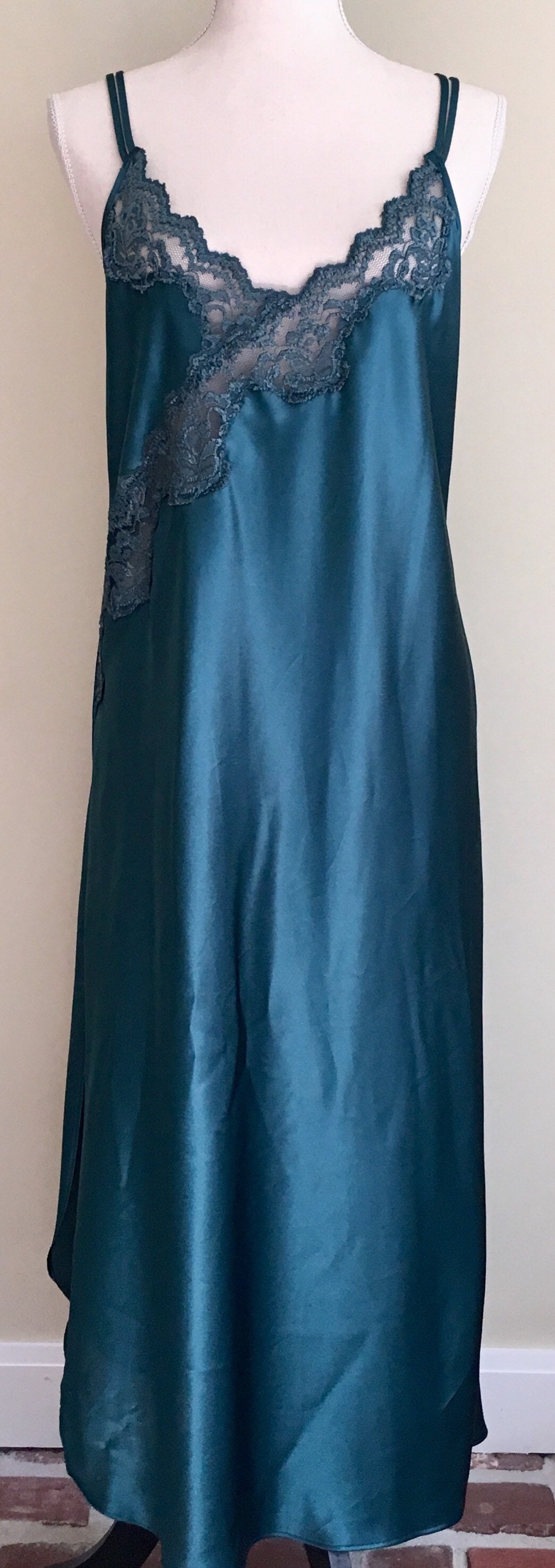 Long Emerald Green Nightgown Slip Nightie Vintage 70s California