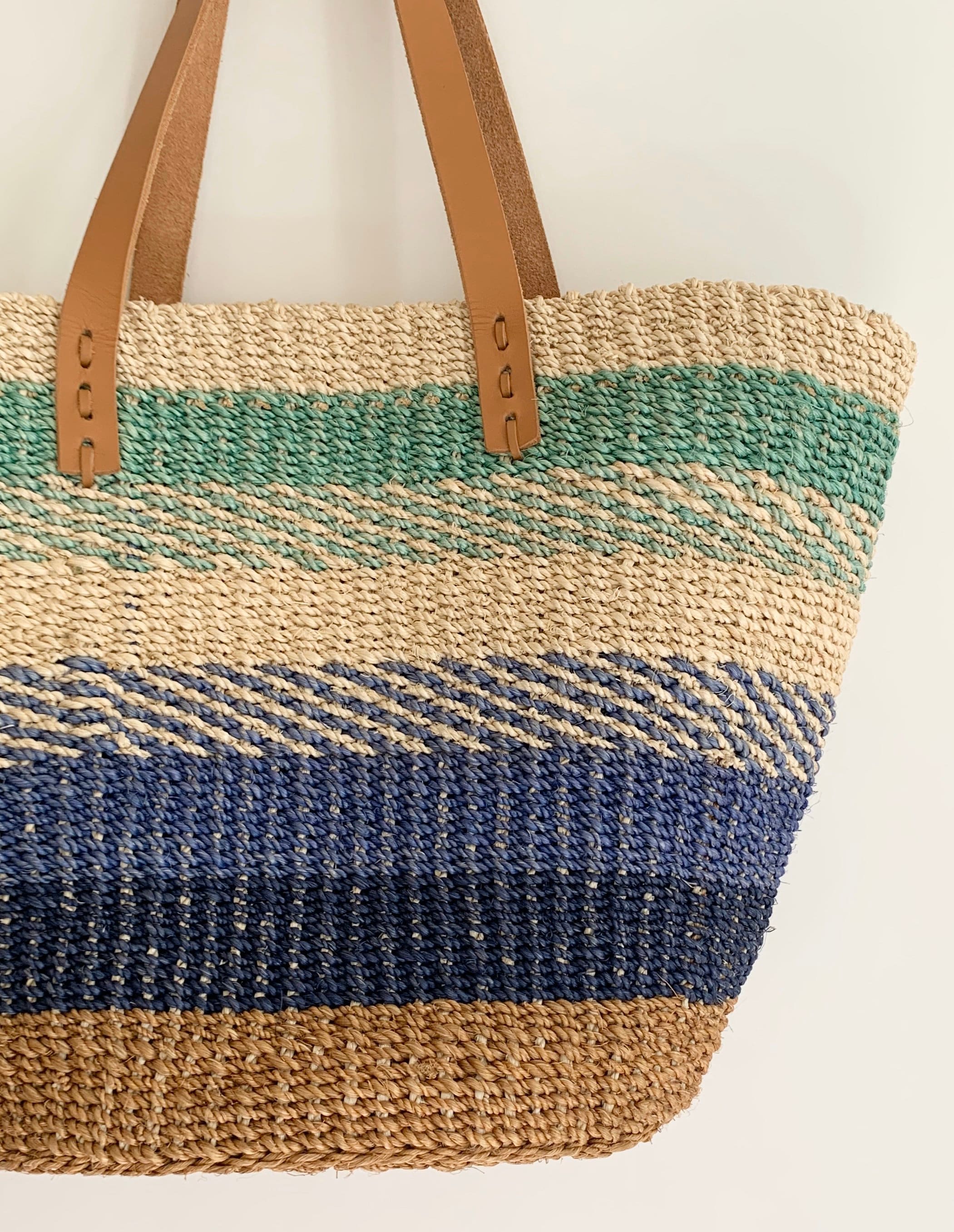 Vintage Sisal Straw Bag Purse Leather Straps Beige Brown Turquoise Blue ...