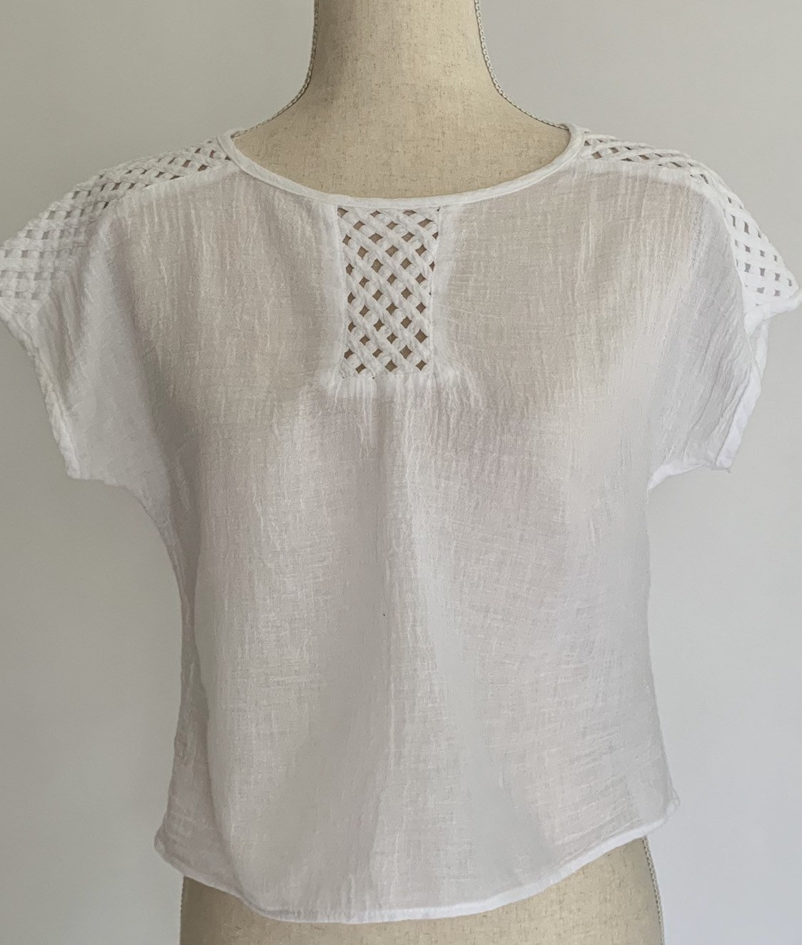 Gauzy White Crop Top Vintage 80s Byer California Inset Basketweave Size XS