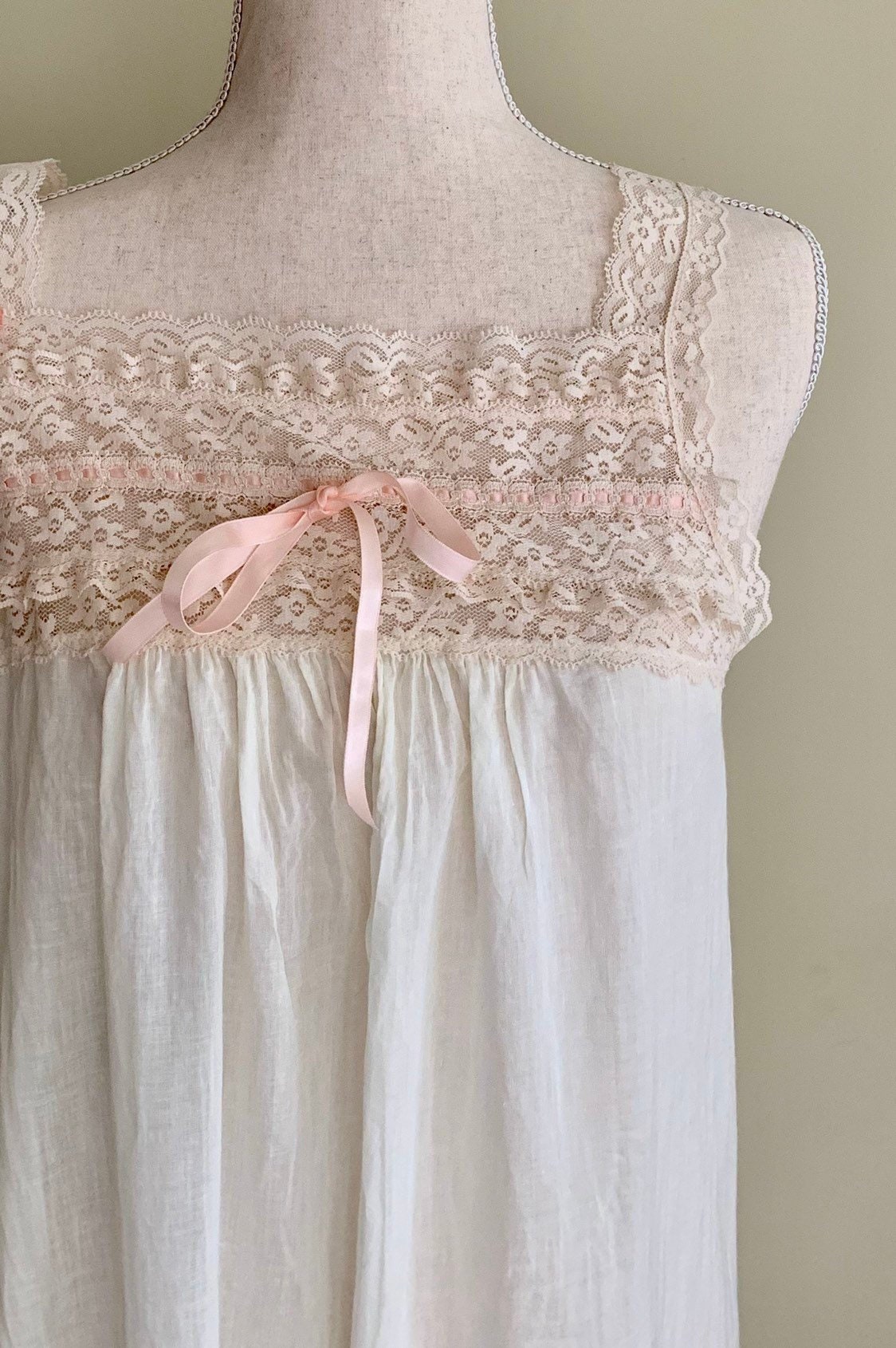 Floor Length White Nightgown Slip Nightie Vintage Formfit All